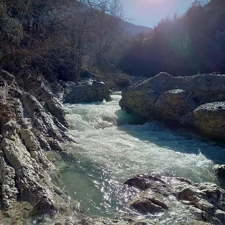 Via Benamati Oda ve Kahvaltı 3*