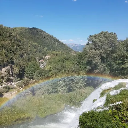 Oda ve Kahvaltı Via Benamati