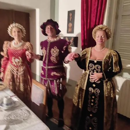 Via Benamati Oda ve Kahvaltı 3*