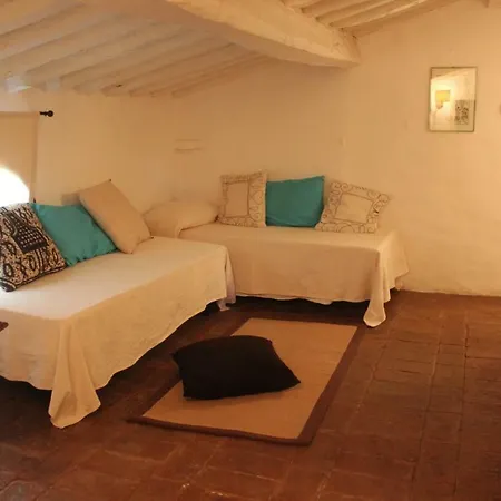 Via Benamati Bed and Breakfast Cagli