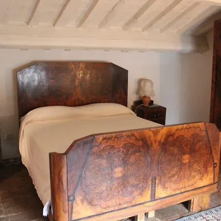 Via Benamati Bed and Breakfast *